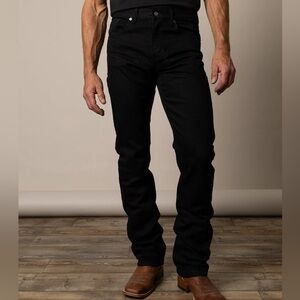 NWT- Mens’ Kimes James in black